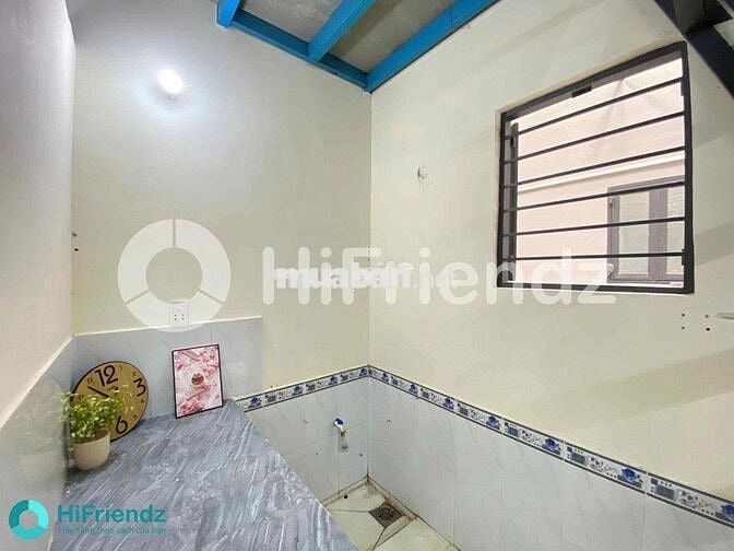 TRỌ 1 TRỆT 1 LẦU KẾ KHU TÊN LỬA SẴN MÁY LẠNH - GÁC CAO 2M5 đứng thẳng