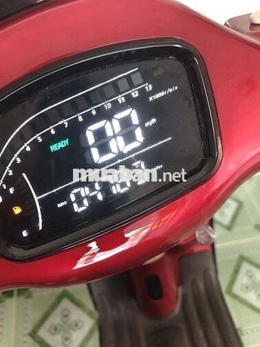 Yalim Venus 2024 Đỏ 4789 miles