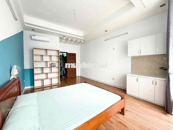 PHÒNG BAN CÔNG GIÁ RẺ HẺM 749 HUỲNH TẤN PHÁT
