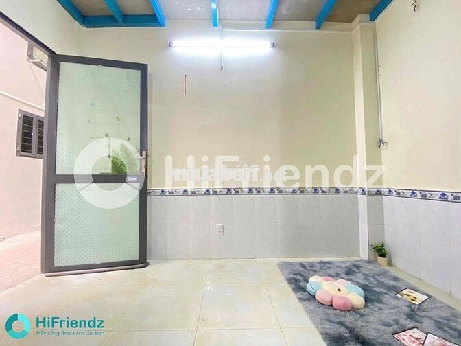 TRỌ 1 TRỆT 1 LẦU KẾ KHU TÊN LỬA SẴN MÁY LẠNH - GÁC CAO 2M5 đứng thẳng
