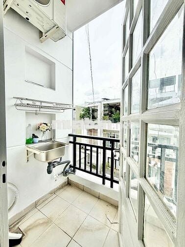 PHÒNG BAN CÔNG GIÁ RẺ HẺM 749 HUỲNH TẤN PHÁT