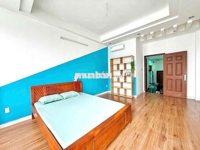 PHÒNG BAN CÔNG GIÁ RẺ HẺM 749 HUỲNH TẤN PHÁT
