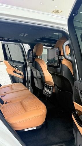 Bán Lexus LX600 Urban 7 chỗ, sản xuất 2023. xe cực đẹp.