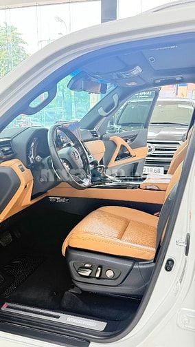 Bán Lexus LX600 Urban 7 chỗ, sản xuất 2023. xe cực đẹp.