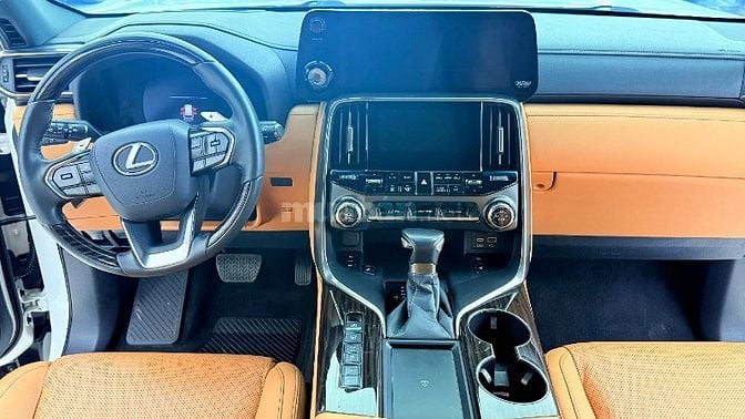 Bán Lexus LX600 Urban 7 chỗ, sản xuất 2023. xe cực đẹp.