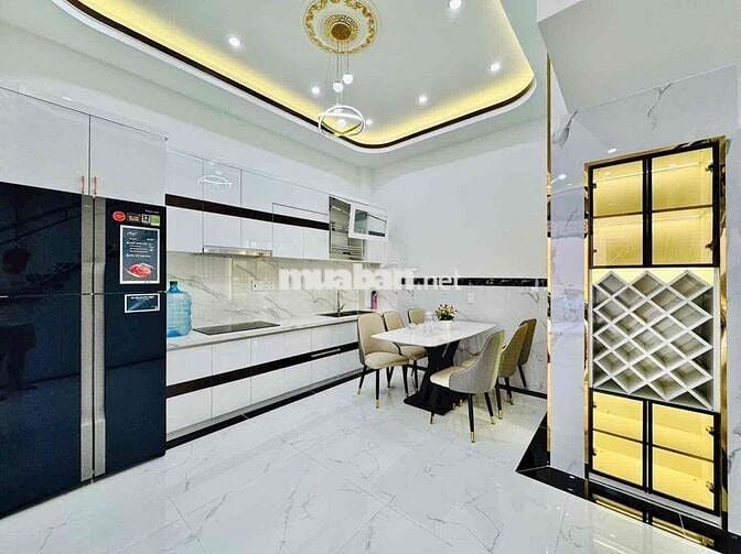 Nhỉnh 8Tỷ - Ngang 5M - 42m² - 3 TẦNG BTCT - 6PN - HXH NGỦ NHÀ – KHU PH