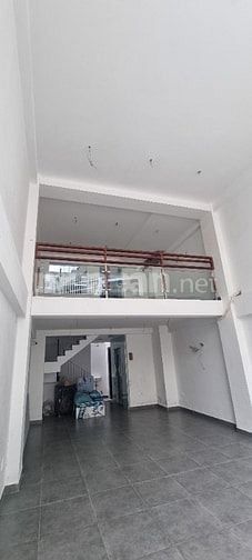 Cho thuê nhà nguyên căn (thang máy lớn) làm văn phòng, công ty