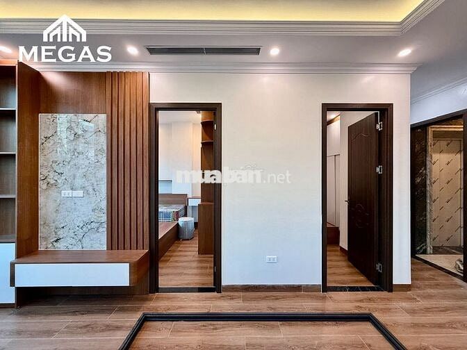 CHO THUÊ CĂN HỘ 2PN TẠI MẶT ĐƯỜNG CẦU GIẤY, NGAY DỊCH VỌNG, XUÂN THỦY
