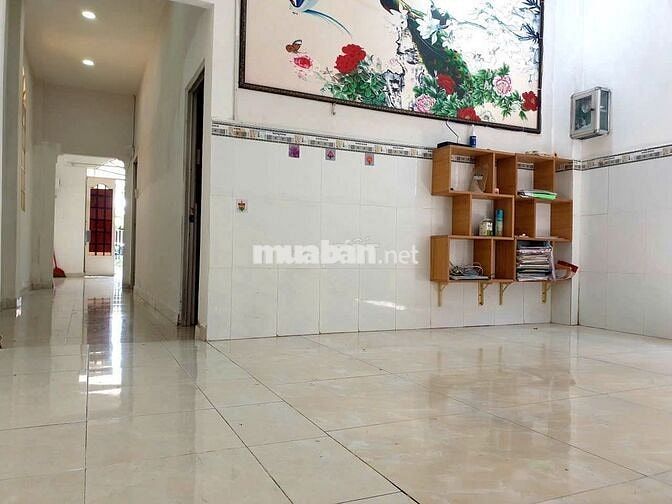 NHÀ SÂN SIÊU RỘNG-DT GẦN 200M2- 2PN SẴN MÁY LẠNH-PHÙ HỢP Ở +KINH DOANH