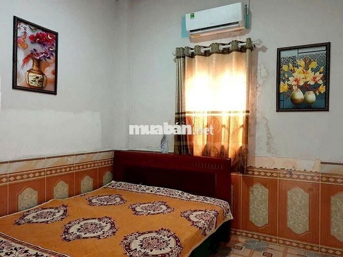 NHÀ SÂN SIÊU RỘNG-DT GẦN 200M2- 2PN SẴN MÁY LẠNH-PHÙ HỢP Ở +KINH DOANH