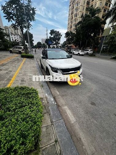 Kia Seltos Luxury 1.4 AT 2022 Trắng 3 vạn