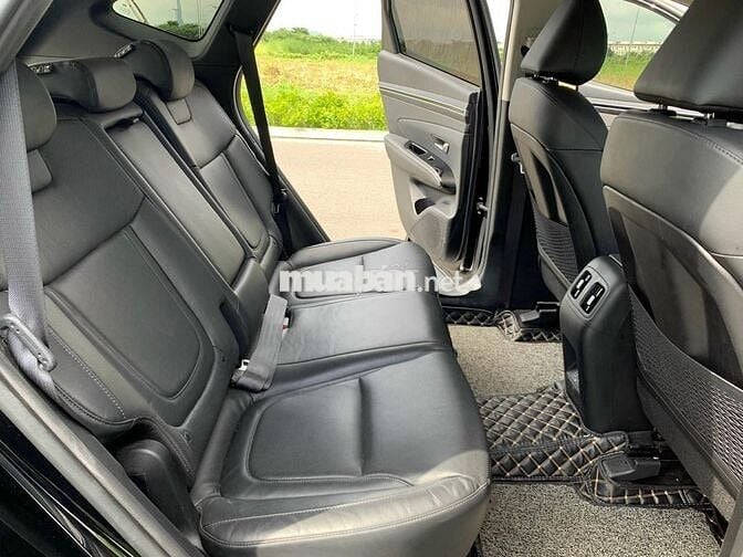 Hyundai Tucson 2023 máy dầu bản full options