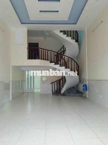 Bán nhà ngay cổng chính công ty pounchen ( khu căn hộ chung cư 5 tầng)