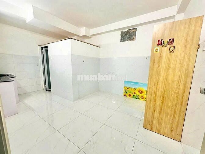 Trống sẵn 2 phòng Studio máy lạnh liên khu 4-5 giá cực rẻ