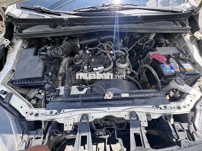 Toyota Innova E 2018