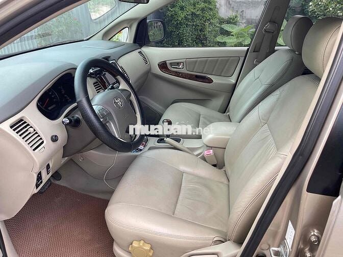 Toyota Innova 2013 2.0V - 217000 km