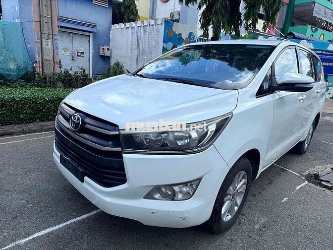 Toyota Innova E 2018
