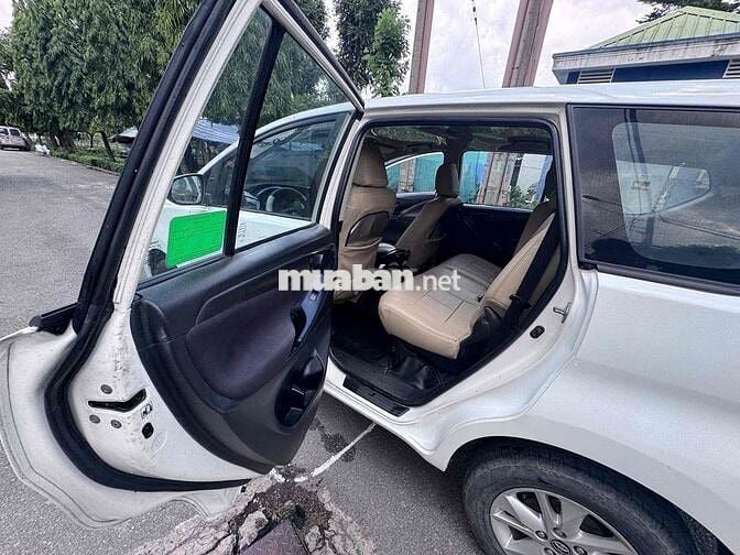 Toyota Innova E 2018