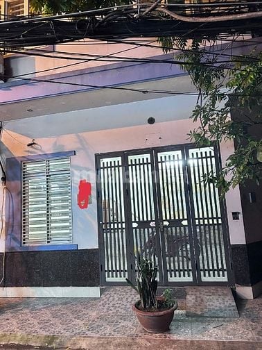 Cho thuê nhà tầng 1, mặt tiền 5m, số nhà 25 ngõ 56 Trần Quang Diệu, ĐĐ