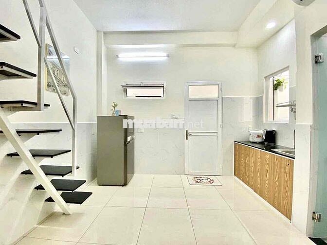 Phòng Cho Thuê Quận Bình Thạnh_Duplex_Gần Đại Học Ngoại Thương