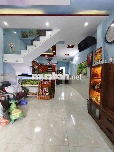 Nhà mới xây Cần bán gấp trong tháng vì kẹt tiền