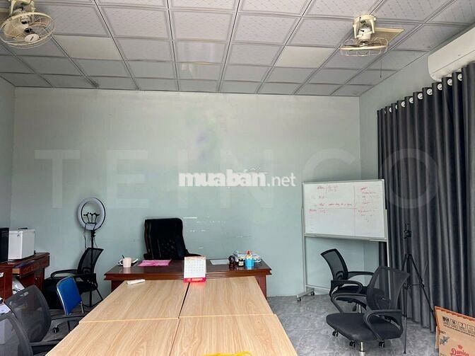 Mặt bằng mô hình Công Ty view sông rộng gần 500 m² đường Lê Hồng Nhi