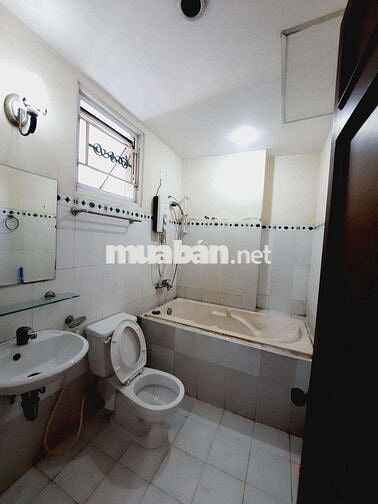 CÒN TRỐNG CĂN HỘ 3PN – 8 TRIỆU – THE MANSION 13E