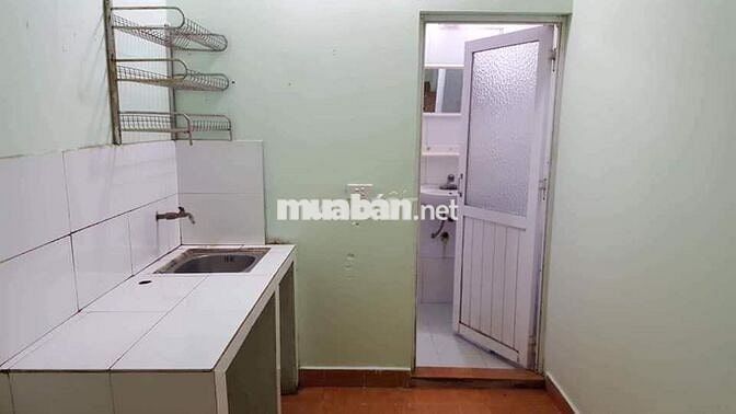 Cho thuê chung cư mini 2 phòng ngủ 55m2 Vũ Ngọc Phan Đống Đa 5tr/tháng
