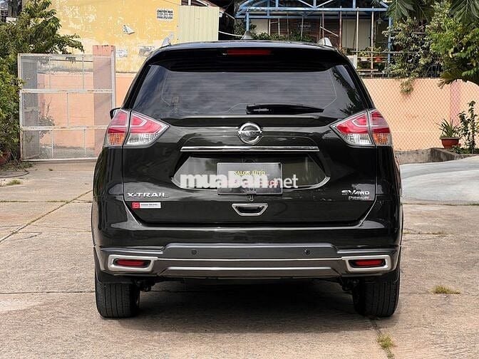 Nissan X-Trail  2.5 SV 4WD Premium 2018
