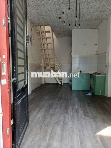 Cho thuê nhà 24m 2 phòng ngủ Bùi Đình túy phường Bình thạnh