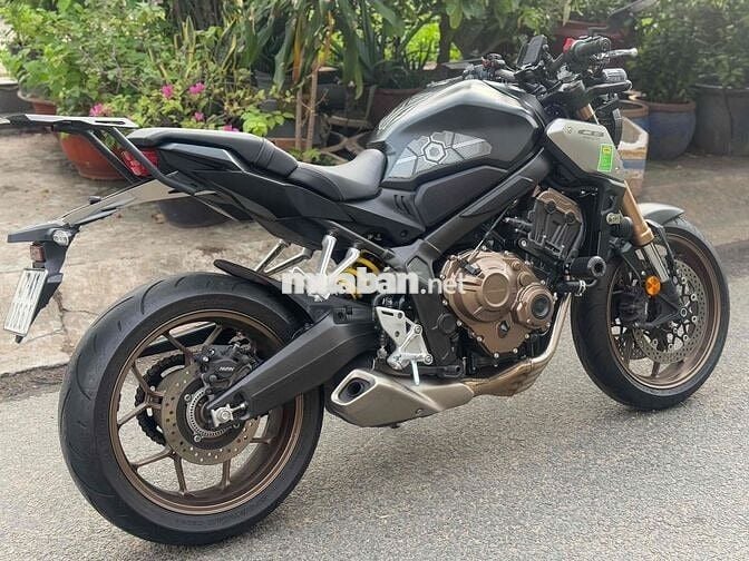 Honda CB650R 2022 6000km, 1 chủ , chính chủ