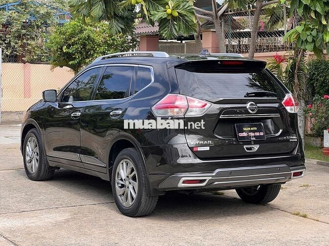 Nissan X-Trail  2.5 SV 4WD Premium 2018