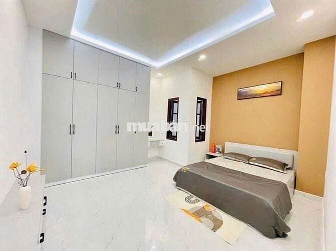 CHO THUÊ NHÀ HẺM XE TẢI FULL NỘI THẤT 4PN 3WC PHẠM VĂN CHIÊU P9 GV