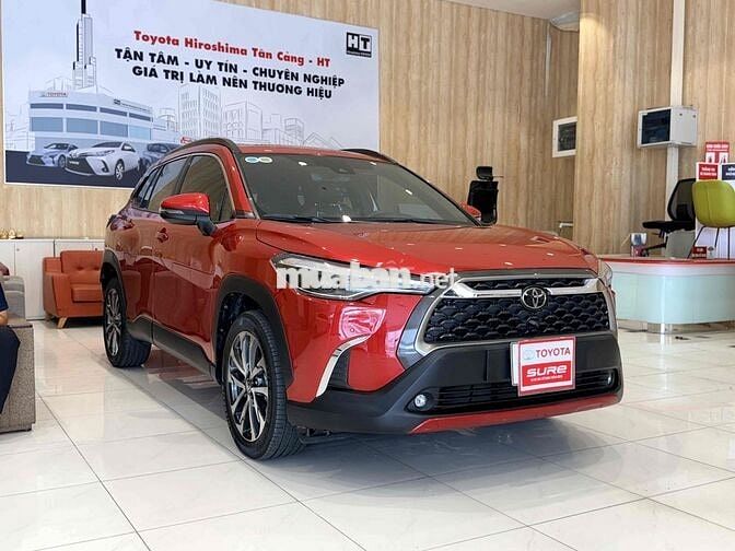 Toyota Corolla Cross 1.8V 2021 Đỏ 28.000Km - Hãng