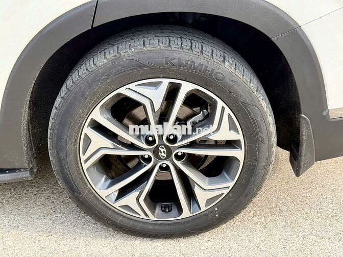Hyundai Santafe 2020 2.4 Premium Trắng 29000 km