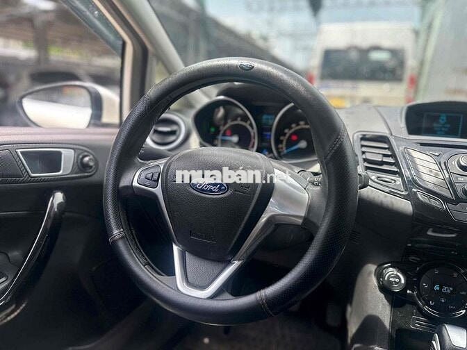 Ford Fiesta 1.5S Hatchback 2016 Số tự động 65000km