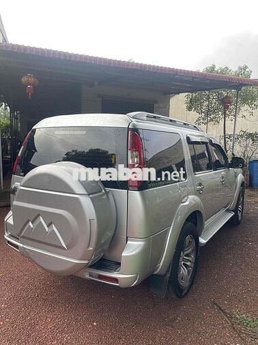 Ford Everest 2013 Dầu Tự động Bạc