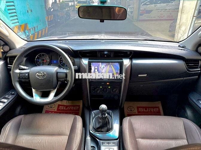 Toyota Fortuner 2.4MT 2020, Máy dầu, số sàn