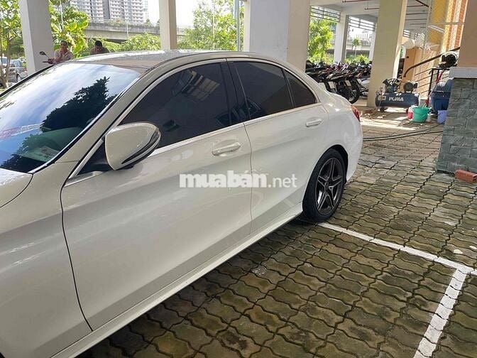 Mercedes C180 2021 Trắng gần 70.000km