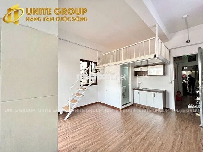 Cho thuê duplex 35m2 ban công siêu thoáng gần ĐH FTU, Hutech, UTH...
