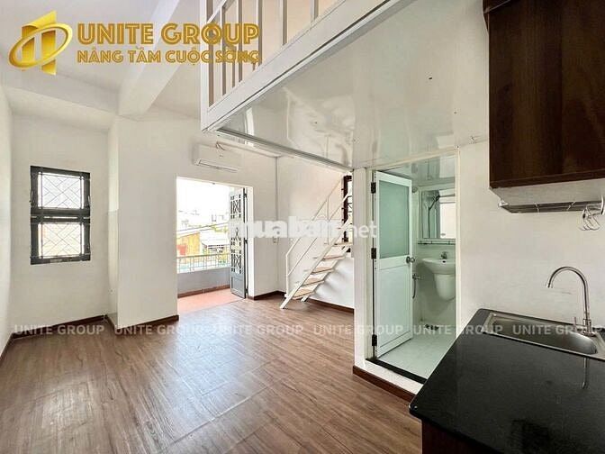 Cho thuê duplex 35m2 ban công siêu thoáng gần ĐH FTU, Hutech, UTH...