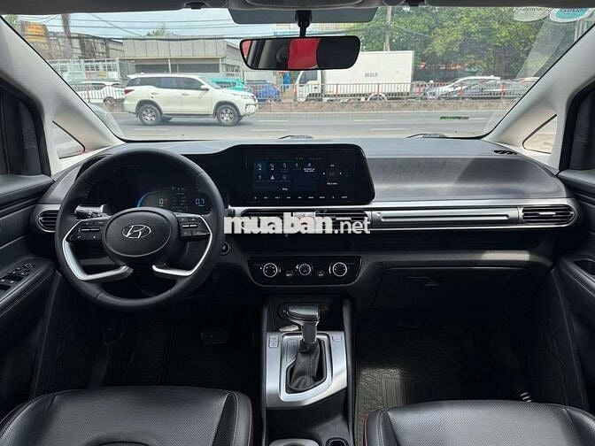 Hyundai Stargazer X 2024 ĐB 1.5L,màu trắng,5v8 km