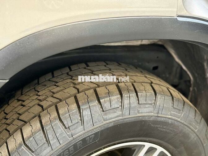 Toyota Fortuner 2.4MT 2020, Máy dầu, số sàn