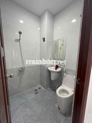 Trọ Mới Sạch Sẽ An Ninh - Thang Máy - Máy Lạnh Quạt Đầy Đủ