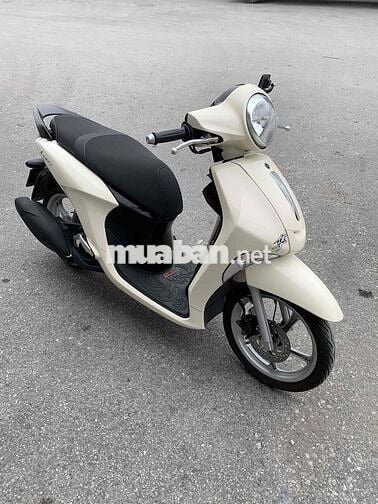 Bán xe JANUS màu trắng giấy tờ đầy đủ