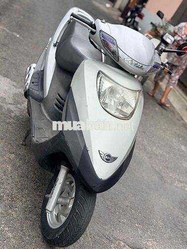 SYM Atila Bạc