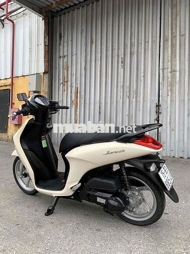 Bán xe JANUS màu trắng giấy tờ đầy đủ