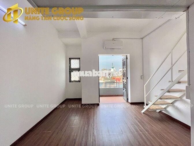 Cho thuê duplex 35m2 ban công siêu thoáng gần ĐH FTU, Hutech, UTH...