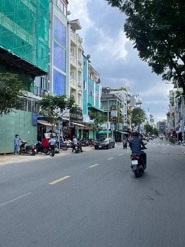 TÒA NHÀ CHDV CAO CẤP ĐIỆN BIÊN PHỦ - NGUYỄN THIỆN THUẬT P1 QUẬN 3
