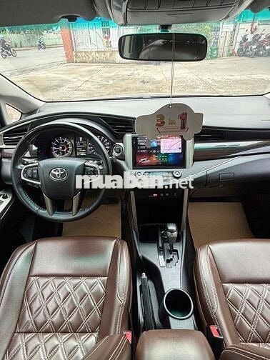 Innova 2.0G Tự Động 2022 - Giá còn Giảm